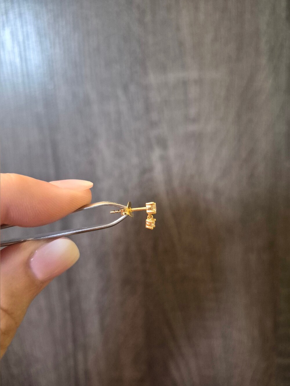 Mejuri 14k Gold Single Droplet Stud - Picture 6 of 6